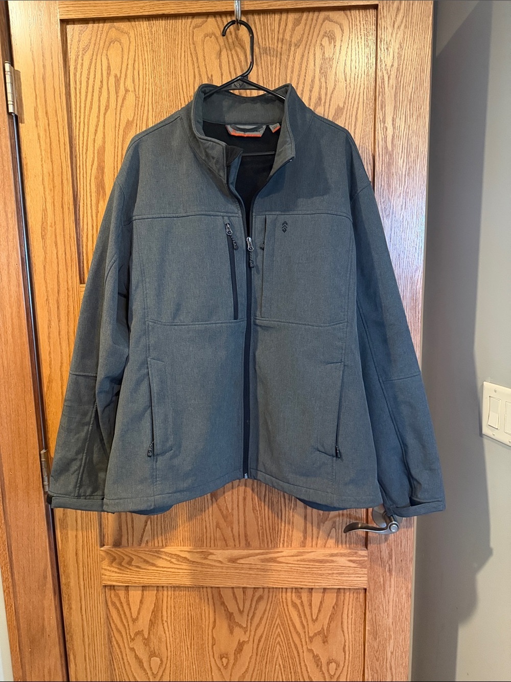 Free Tech Men's Medium Gray Softshell Jacket - Classic Outdoor Coat XXL (50-52)